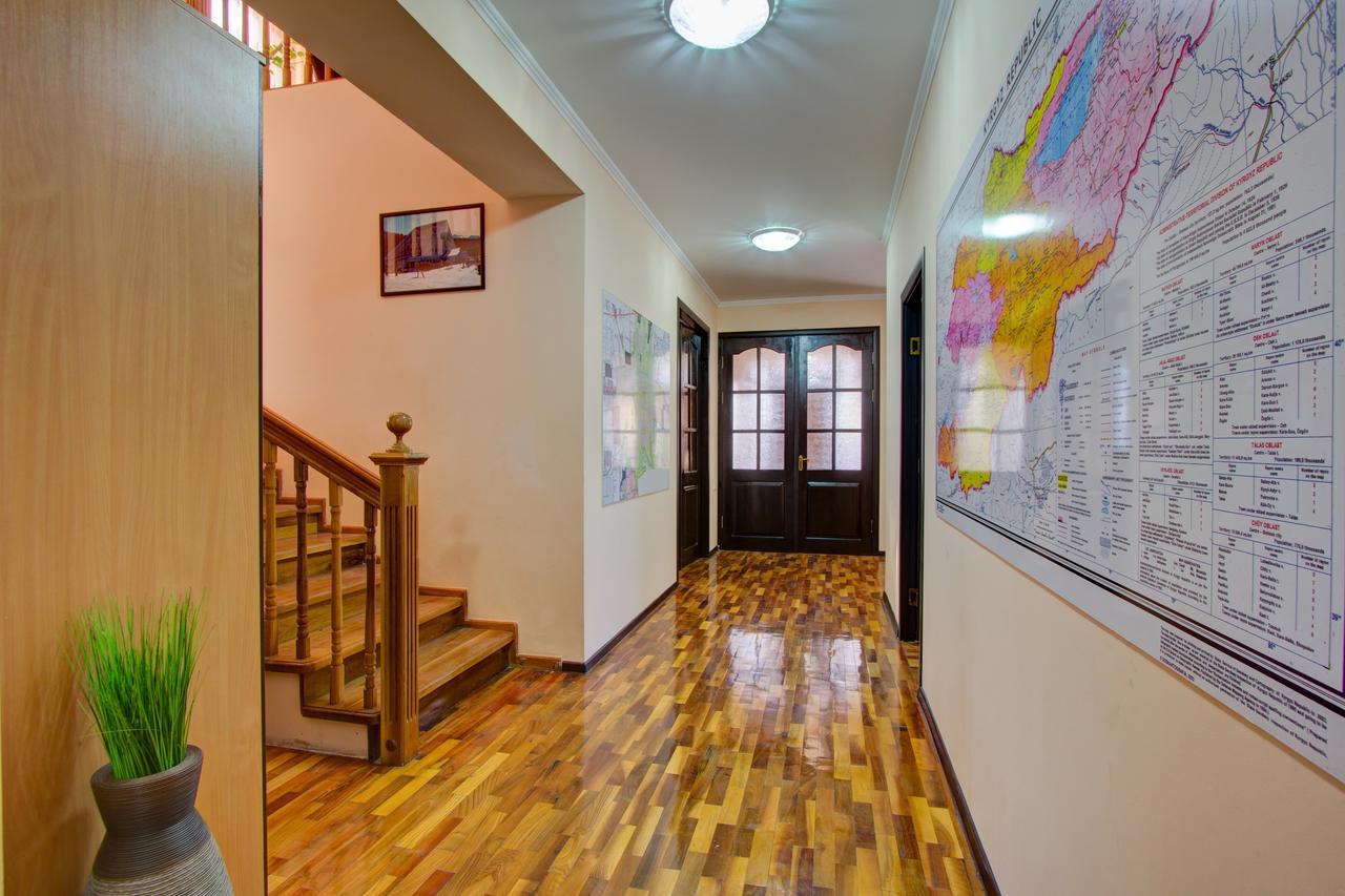 Centre Hostel 比什凯克 外观 照片